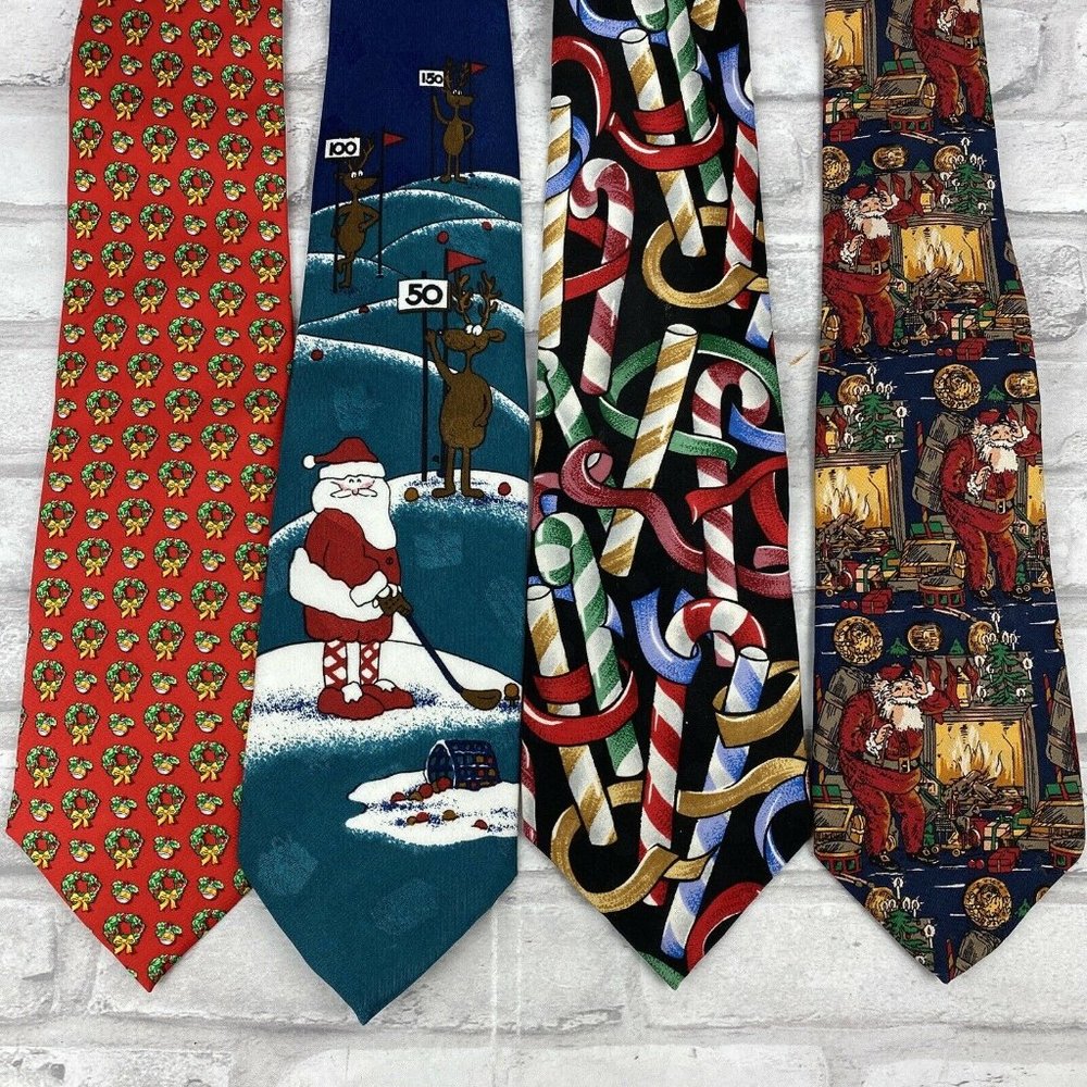 Christmas Ties Lot of 4 Candy Canes Santa Claus Playing Golf Wreaths Holiday